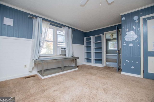 304 Taliaferro Drive, Hogansville, GA 30230