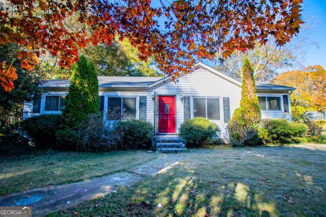 304 Taliaferro Drive, Hogansville, GA 30230