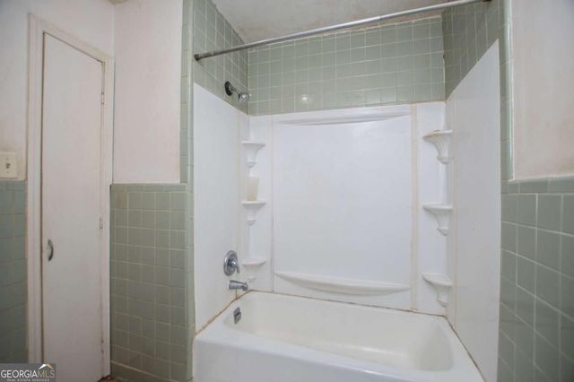 304 Taliaferro Drive, Hogansville, GA 30230