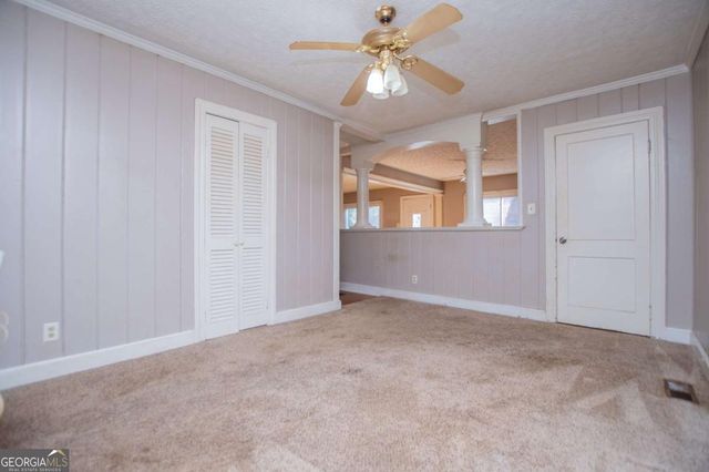 304 Taliaferro Drive, Hogansville, GA 30230