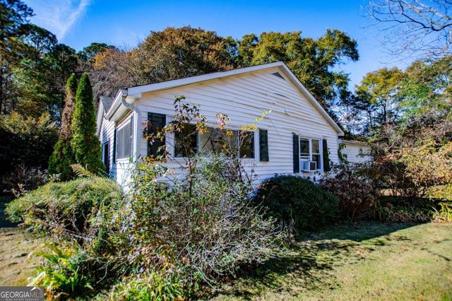 304 Taliaferro Drive, Hogansville, GA 30230
