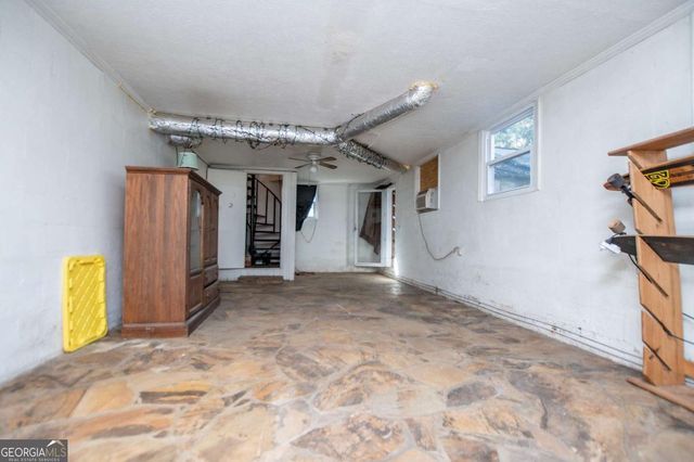 304 Taliaferro Drive, Hogansville, GA 30230