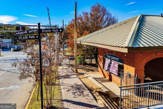 304 Taliaferro Drive, Hogansville, GA 30230