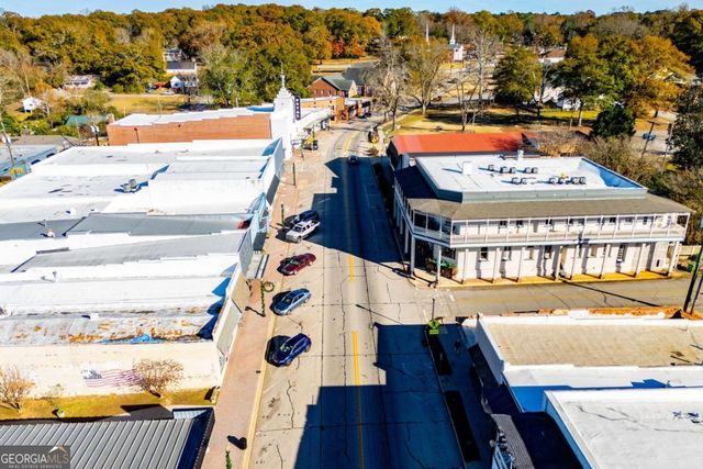 304 Taliaferro Drive, Hogansville, GA 30230