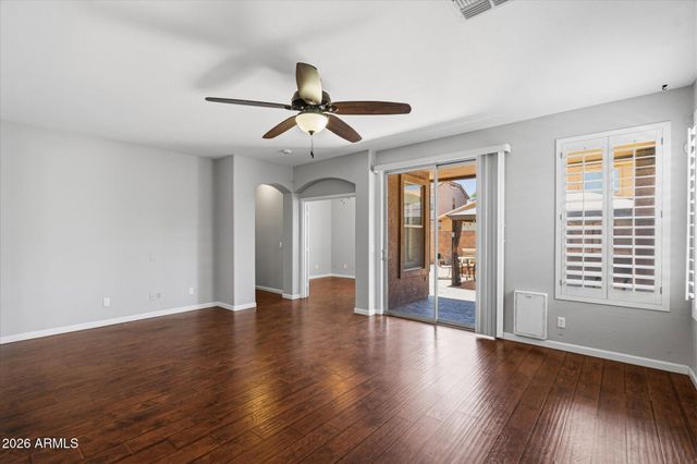 3009 W TRAPANOTTO Road, Phoenix, AZ 85086