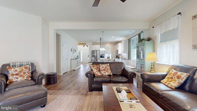 185 KELLER WAY, Mays Landing, NJ 08330