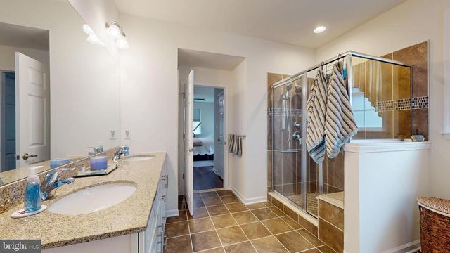 185 KELLER WAY, Mays Landing, NJ 08330