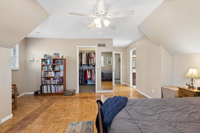 2515 E George Washington Boulevard, Davenport, IA 52803