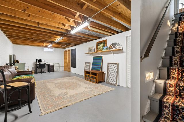 2515 E George Washington Boulevard, Davenport, IA 52803