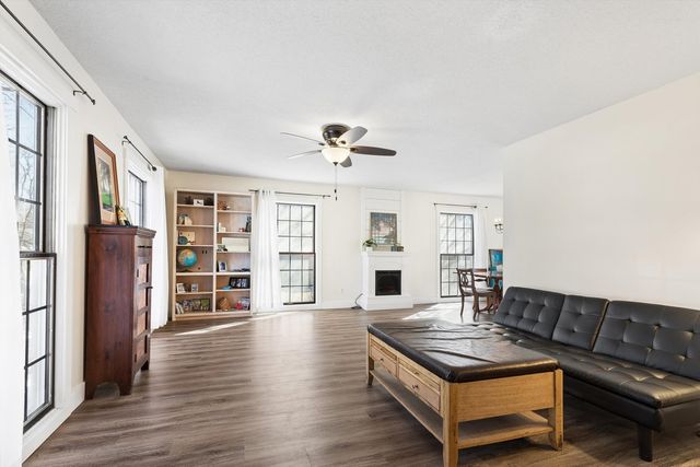 2515 E George Washington Boulevard, Davenport, IA 52803