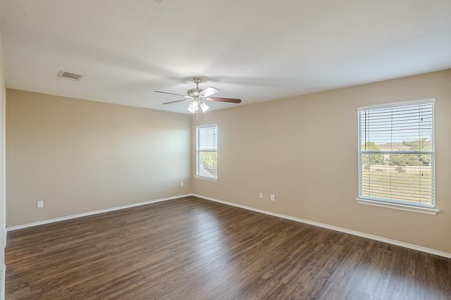 146 Pebble Creek LN, Buda, TX 78610