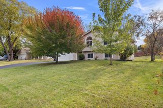 11921 Baypoint Drive, Burnsville, MN 55337