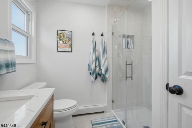 226 Edison St, Clifton City, NJ 07013