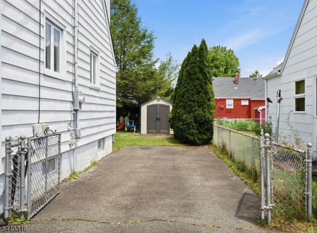 226 Edison St, Clifton City, NJ 07013