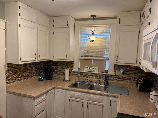 212 N Christina Avenue, Union, MO 63084