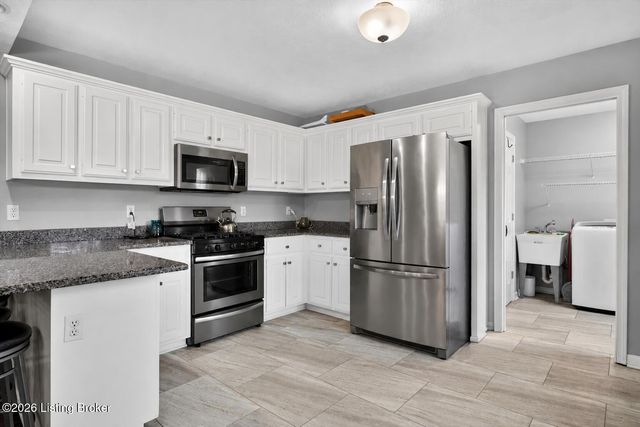 409 E Vine St, Shelbyville, KY 40065