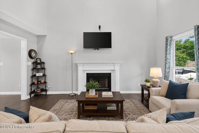 409 E Vine St, Shelbyville, KY 40065