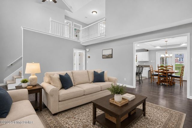 409 E Vine St, Shelbyville, KY 40065