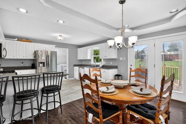 409 E Vine St, Shelbyville, KY 40065