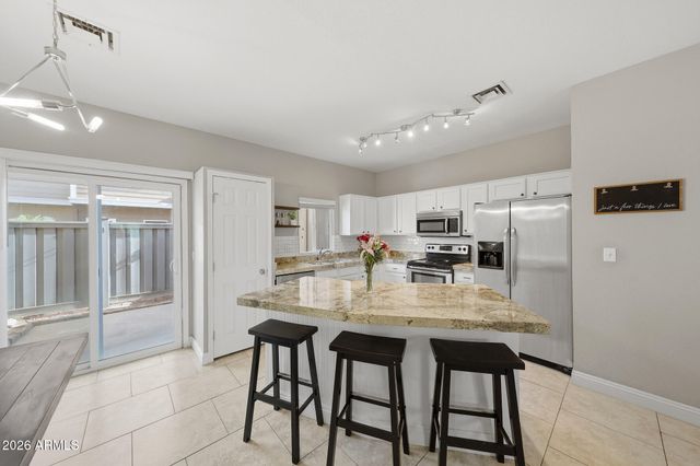 18830 N 34TH Lane 2, Phoenix, AZ 85027