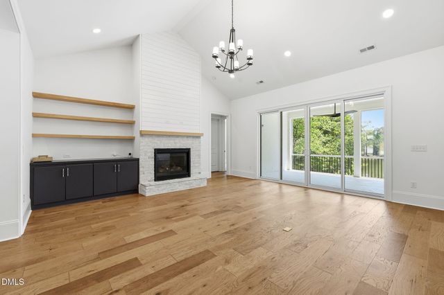 360 Democracy Place, Apex, NC 27523
