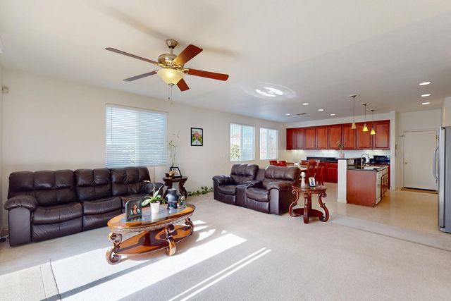 1720 Hicks Ave, Olivehurst, CA 95961