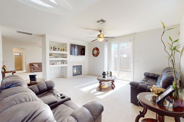 1720 Hicks Ave, Olivehurst, CA 95961