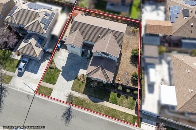 1720 Hicks Ave, Olivehurst, CA 95961