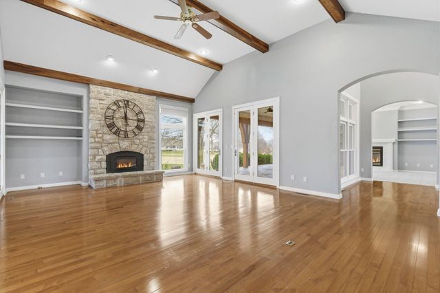 4210 Greenbriar Drive, Nixa, MO 65714