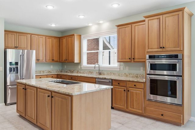 4210 Greenbriar Drive, Nixa, MO 65714