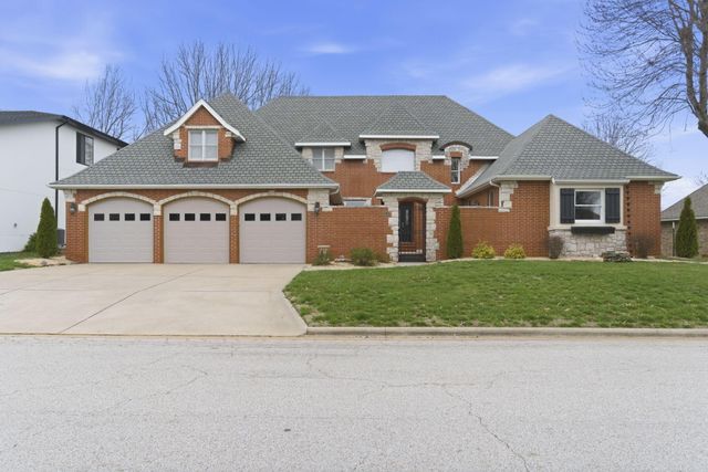 4210 Greenbriar Drive, Nixa, MO 65714
