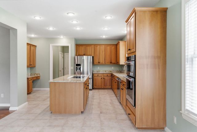 4210 Greenbriar Drive, Nixa, MO 65714