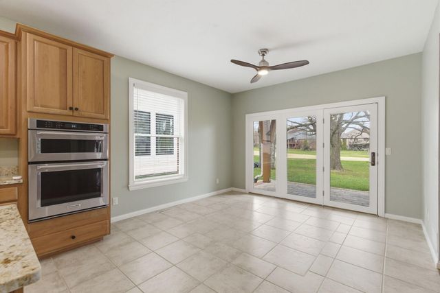 4210 Greenbriar Drive, Nixa, MO 65714