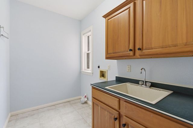 4210 Greenbriar Drive, Nixa, MO 65714