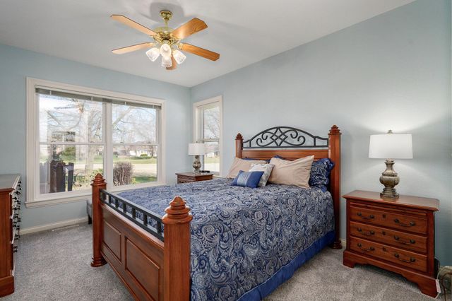 4210 Greenbriar Drive, Nixa, MO 65714