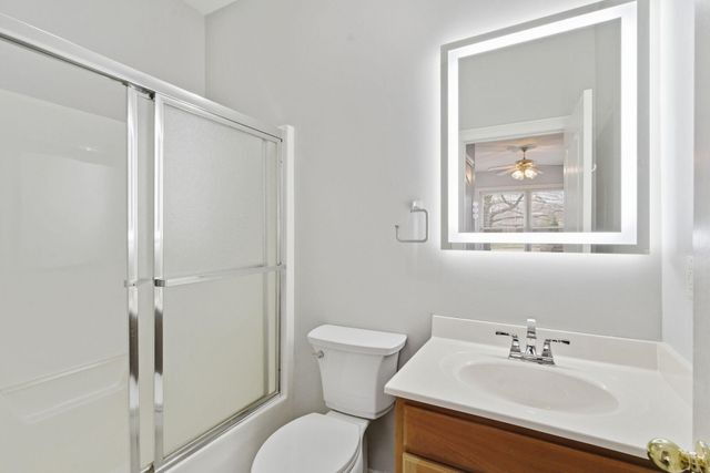 4210 Greenbriar Drive, Nixa, MO 65714