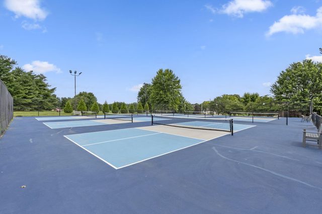 4210 Greenbriar Drive, Nixa, MO 65714