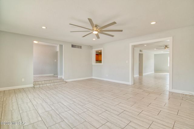 745 N Richey Boulevard, Tucson, AZ 85716