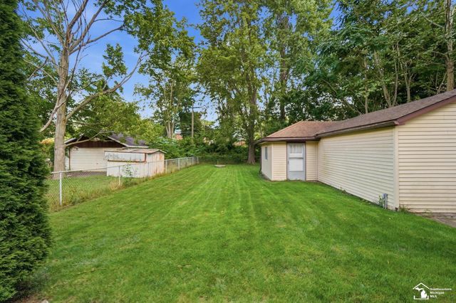29305 Van Riper Street, Flat Rock, MI 48134