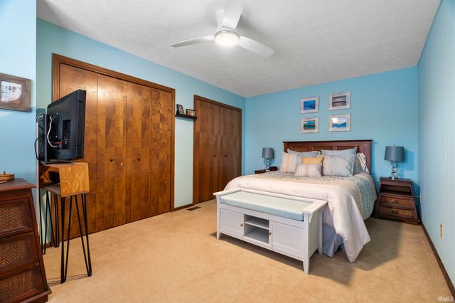 525 Wellington Court, Lafayette, IN 47904