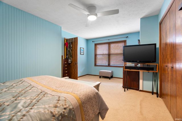 525 Wellington Court, Lafayette, IN 47904