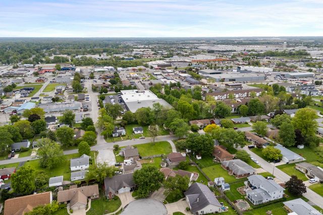 525 Wellington Court, Lafayette, IN 47904