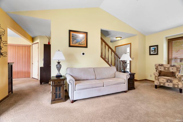 525 Wellington Court, Lafayette, IN 47904