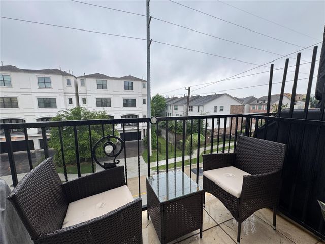 5801 Winsome Lane 306, Houston, TX 77057