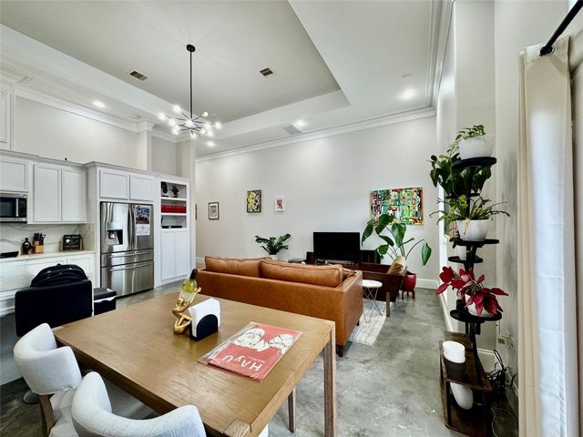 5801 Winsome Lane 306, Houston, TX 77057