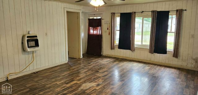 528 E Lake, Paragould, AR 72450