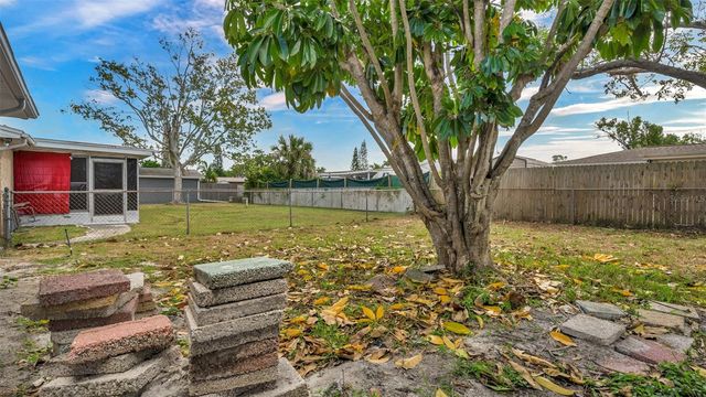 7124 PARROT DRIVE, Port Richey, FL 34668