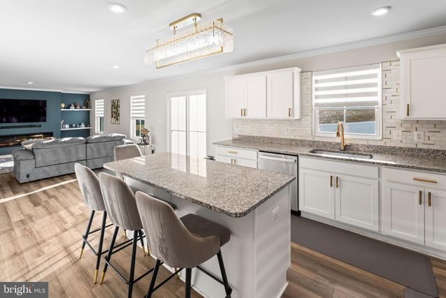 600 CARTWELL DR, Stafford, VA 22554