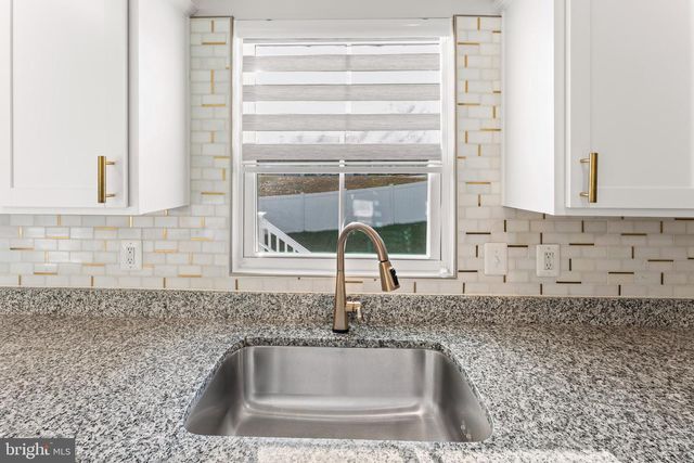 600 CARTWELL DR, Stafford, VA 22554