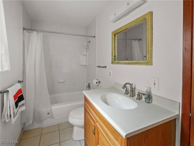 13532 Elbur Lane, Lakewood, OH 44107